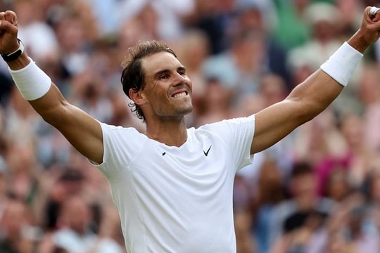 Rafael Nadal vào bán kết Wimbledon sau màn ngược dòng kịch tính